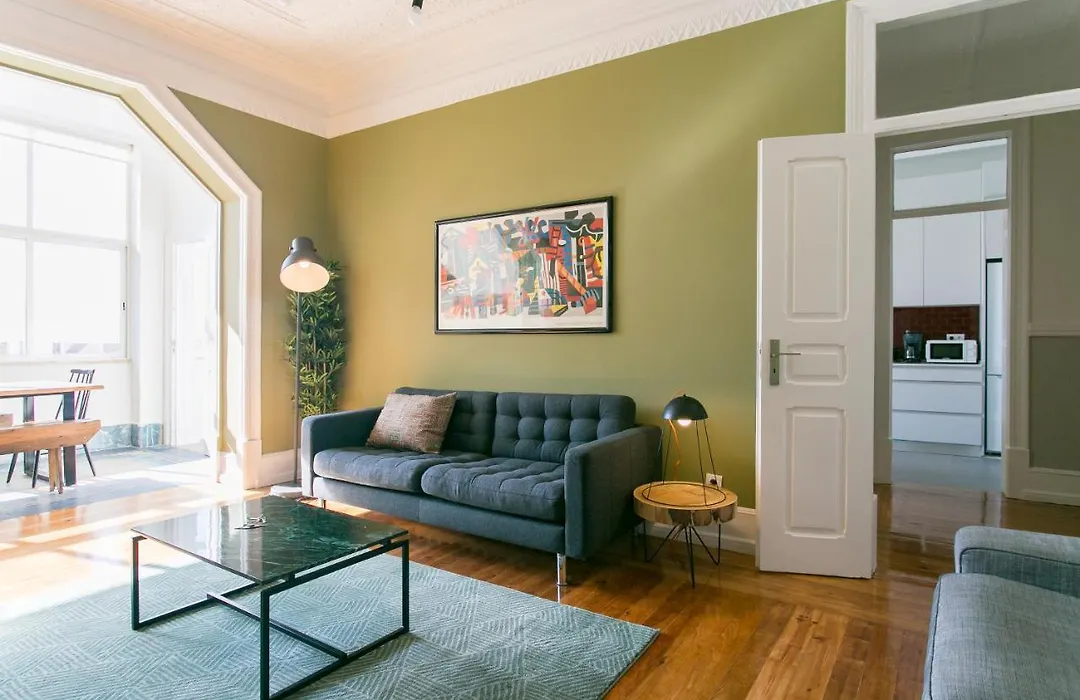 Rato By Central Hill Apartments-1