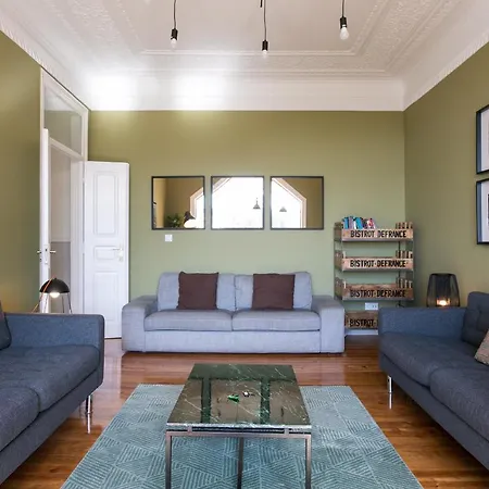 Rato By Central Hill Apartments-2